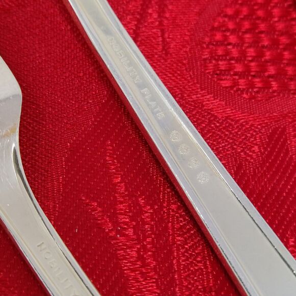 5X Serving Pieces 1939 ROYAL ROSE Oneida Nobility Plate Silverplate Spoons Sprea - Picture 9 of 13